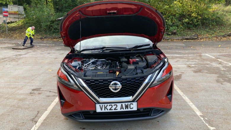 Nissan Qashqai 1.3 DiG-T MH N-Connecta 5dr Petrol Hatchback